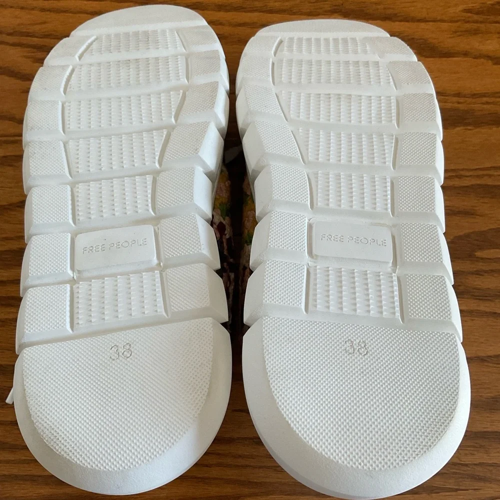 NWOT Free People Catch Me If You Can Crocheted Platform Sneakers, Sz 38 …